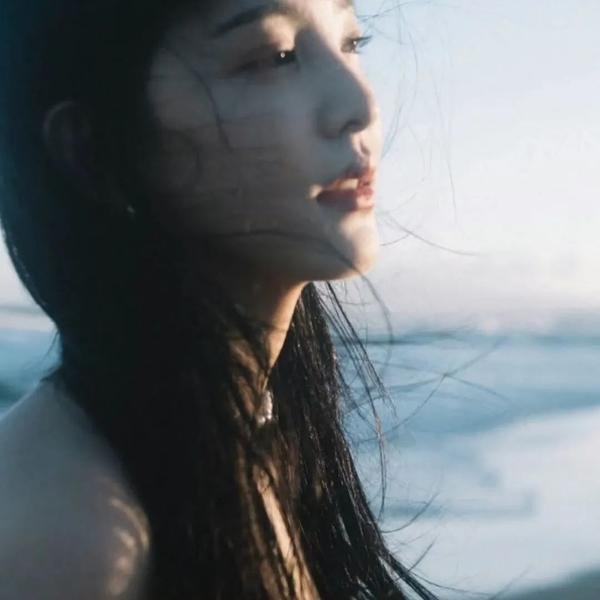相爱相杀两姐妹